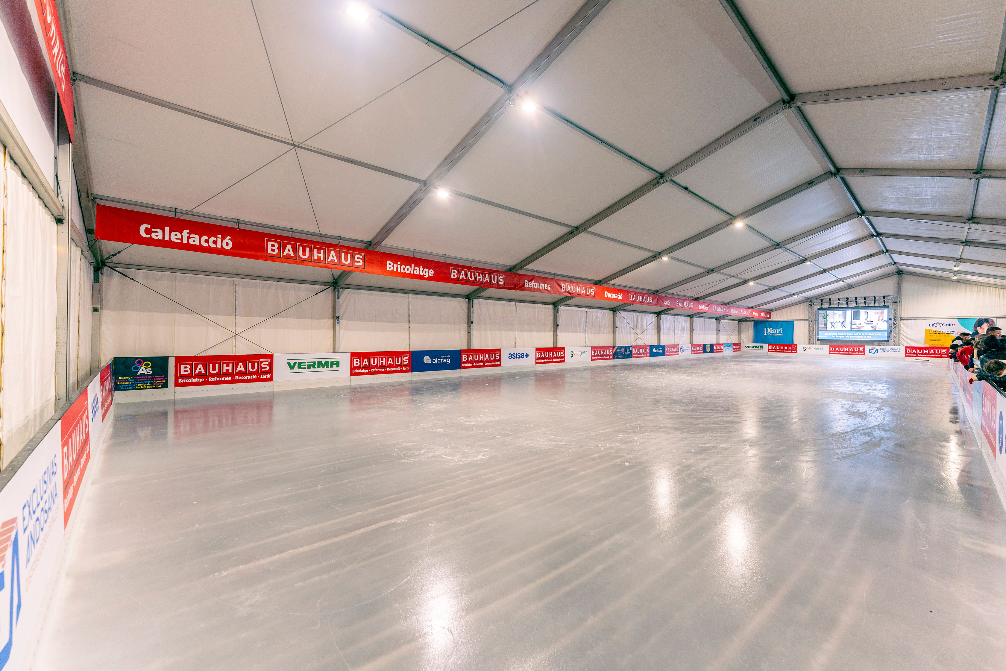 Tarraco Gel - Pista de Patinaje sobre Hielo